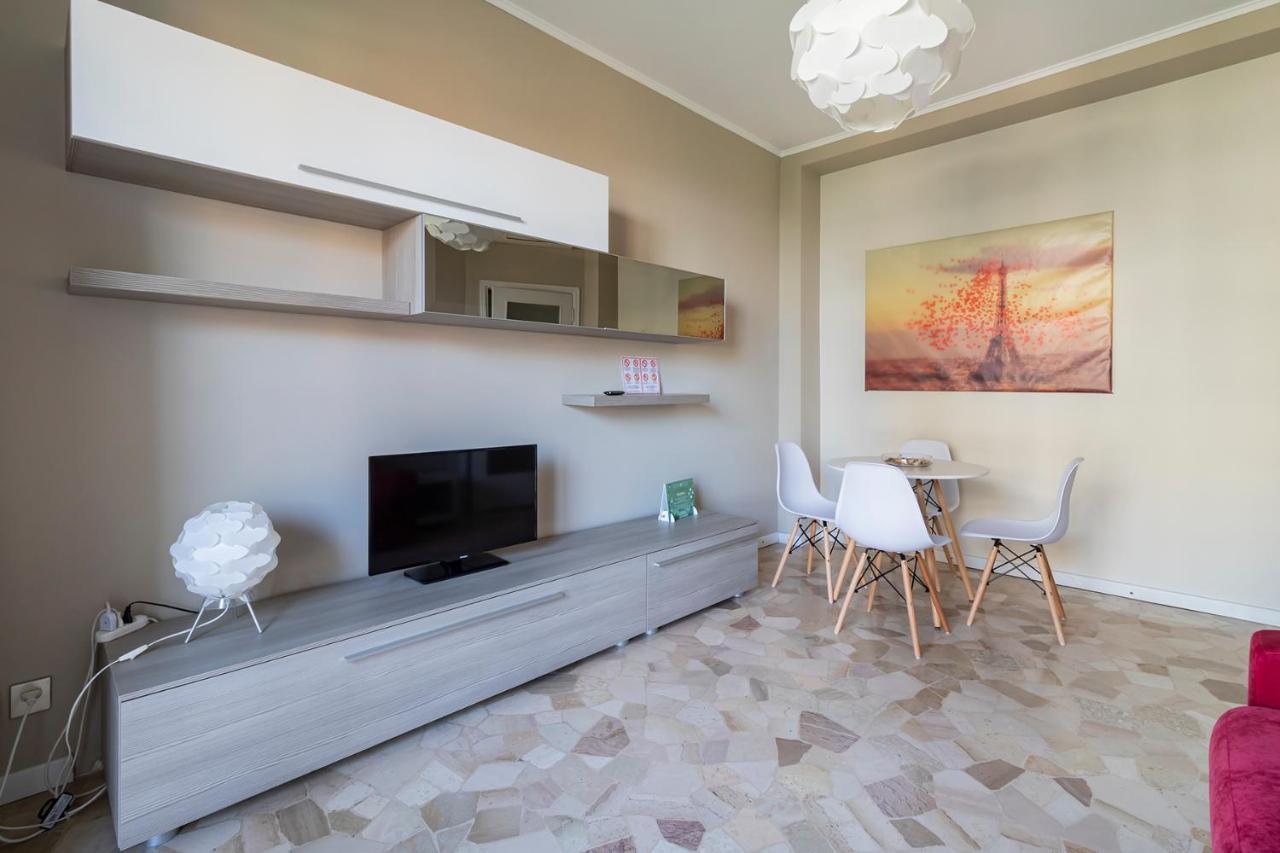 Апартаменти Altido Trendy Flat With Balcony, Easy Access To Milan Centre Екстер'єр фото